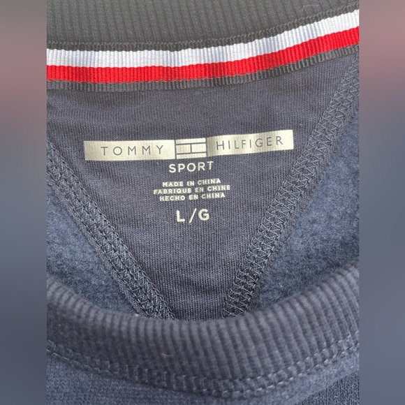 Women’s navy blue Tommy Hilfiger crew neck sweatshirt with raised logo size L - Picture 5 of 10